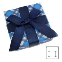 Schmucketui blau kariert mit Schleife 55 x 55 x 28 mm Schmucketui blau kariert mit Schleife 55 x 55 x 28 mm